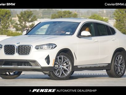 New 2025 BMW X4 xDrive30i w/ Convenience Package