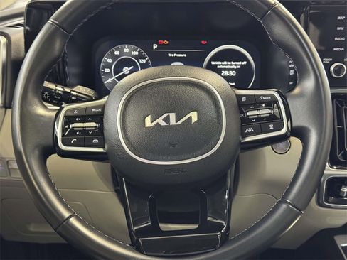 Used 2023 Kia Sorento SX image 21