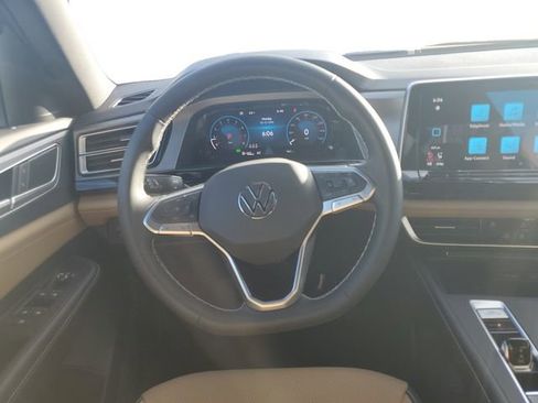 New 2026 Volkswagen Atlas Cross Sport SE AWD/4WD image 17