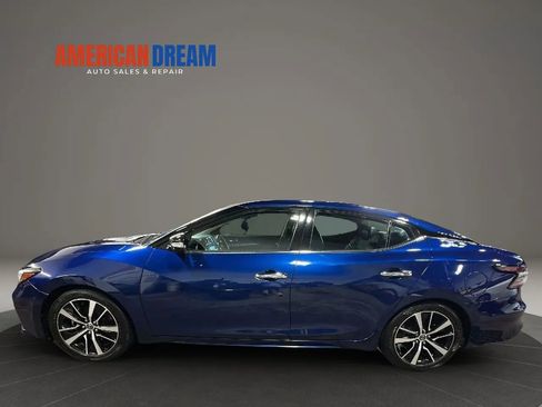 Used 2021 Nissan Maxima 3.5 SV w/ Floor Mat Group FWD image 2