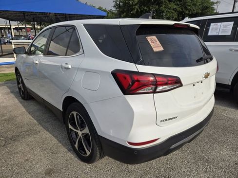 Used 2024 Chevrolet Equinox LT FWD image 4