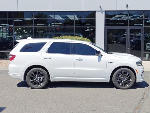 Used 2021 Dodge Durango R/T w/ Blacktop Package image 8