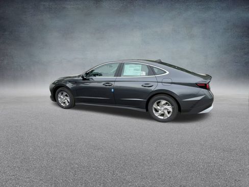 Used 2026 Hyundai Sonata SE FWD image 18