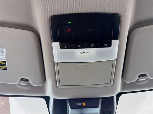 Certified 2023 Nissan Rogue SV image 18