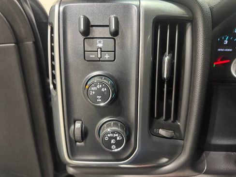 Used 2014 Chevrolet Silverado 1500 LT w/ All Star Edition image 44