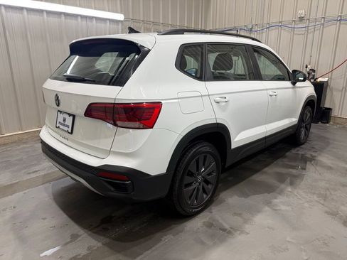Used 2024 Volkswagen Taos S FWD image 16