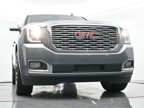 Used 2019 GMC Yukon Denali w/ Denali Ultimate Package image 48