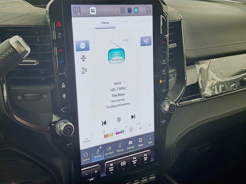 New 2026 RAM 3500 Limited w/ Towing Technology Group image 13