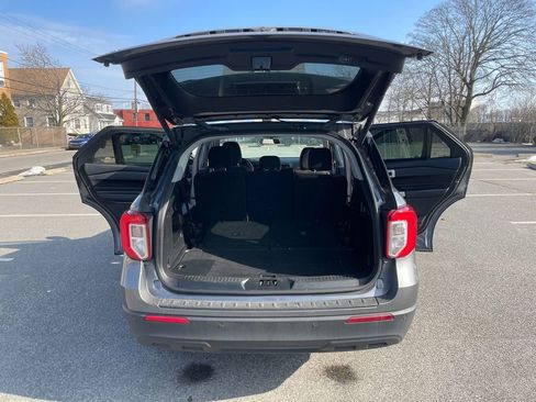 Used 2022 Ford Explorer XLT image 24