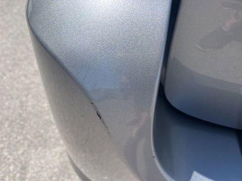 Used 2019 Dodge Grand Caravan SXT FWD image 12