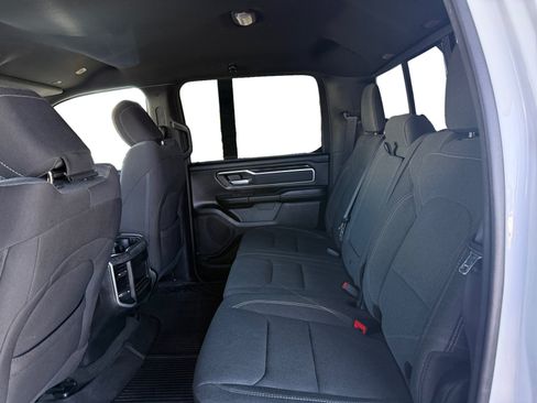 Used 2022 RAM 1500 Big Horn AWD/4WD image 11