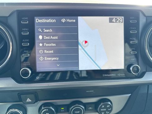 Used 2020 Toyota Tacoma SR5 AWD/4WD image 23