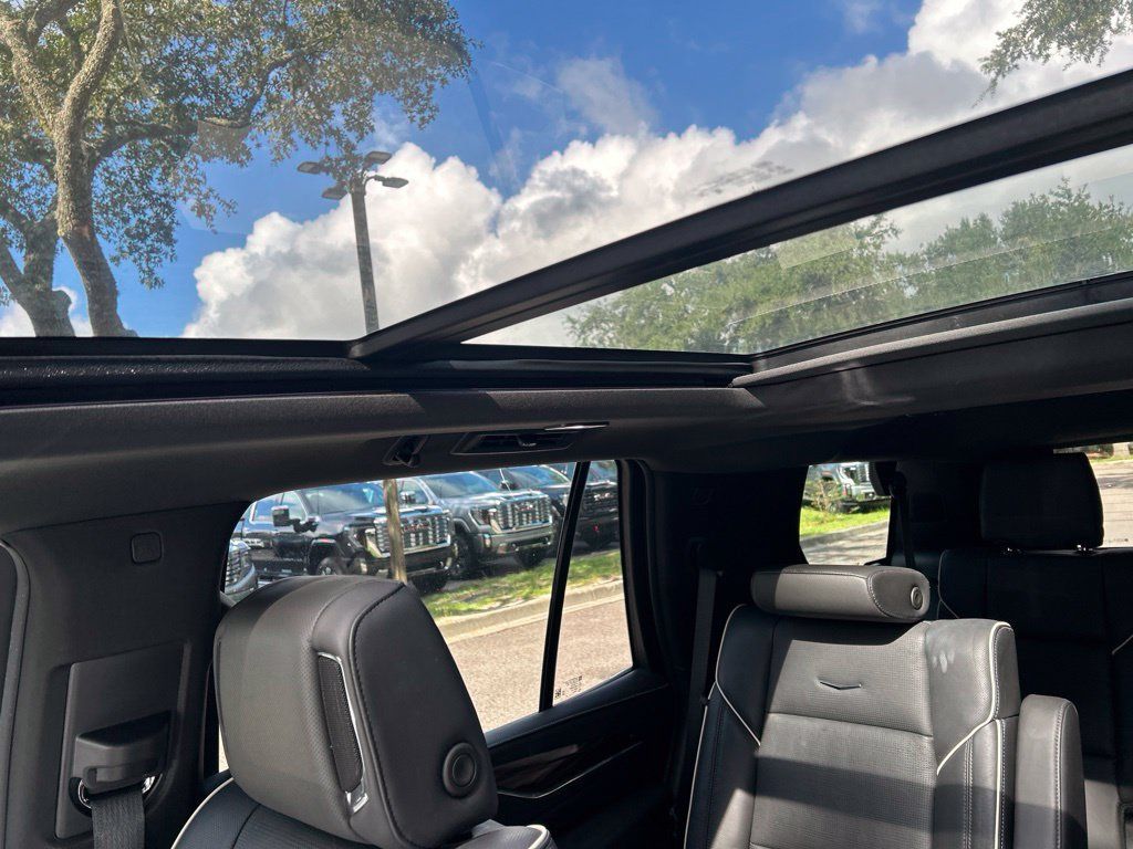 Certified 2024 Cadillac Escalade Premium Luxury w/ Performance Package AWD/4WD image 12