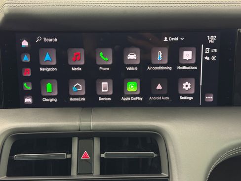 Used 2020 Porsche Taycan 4S w/ Premium Package image 28