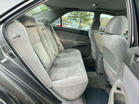 Used 2002 Toyota Camry LE image 16