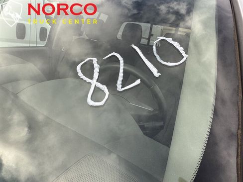 Used 2017 Nissan Frontier SV image 26