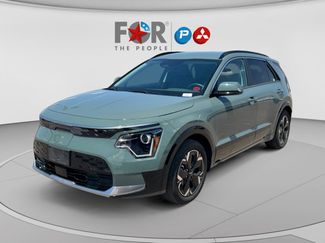 Used 2024 Kia Niro Wind FWD video 1