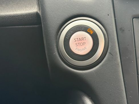 Used 2016 Nissan 370Z Base image 18