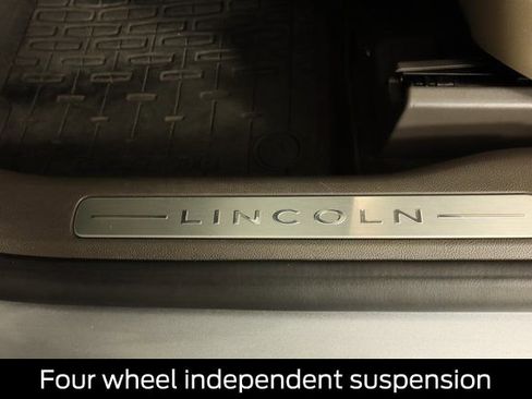 Used 2022 Lincoln Corsair AWD w/ Equipment Group 101A image 36