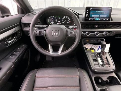 Certified 2025 Honda CR-V Sport-L image 5