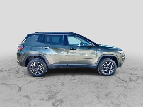 Certified 2021 Jeep Compass Trailhawk w/ Sun and Sound Group image 9