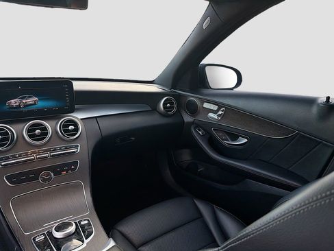 Used 2019 Mercedes-Benz C 300 C 300 image 24