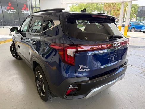 Used 2024 Kia Seltos EX FWD image 4