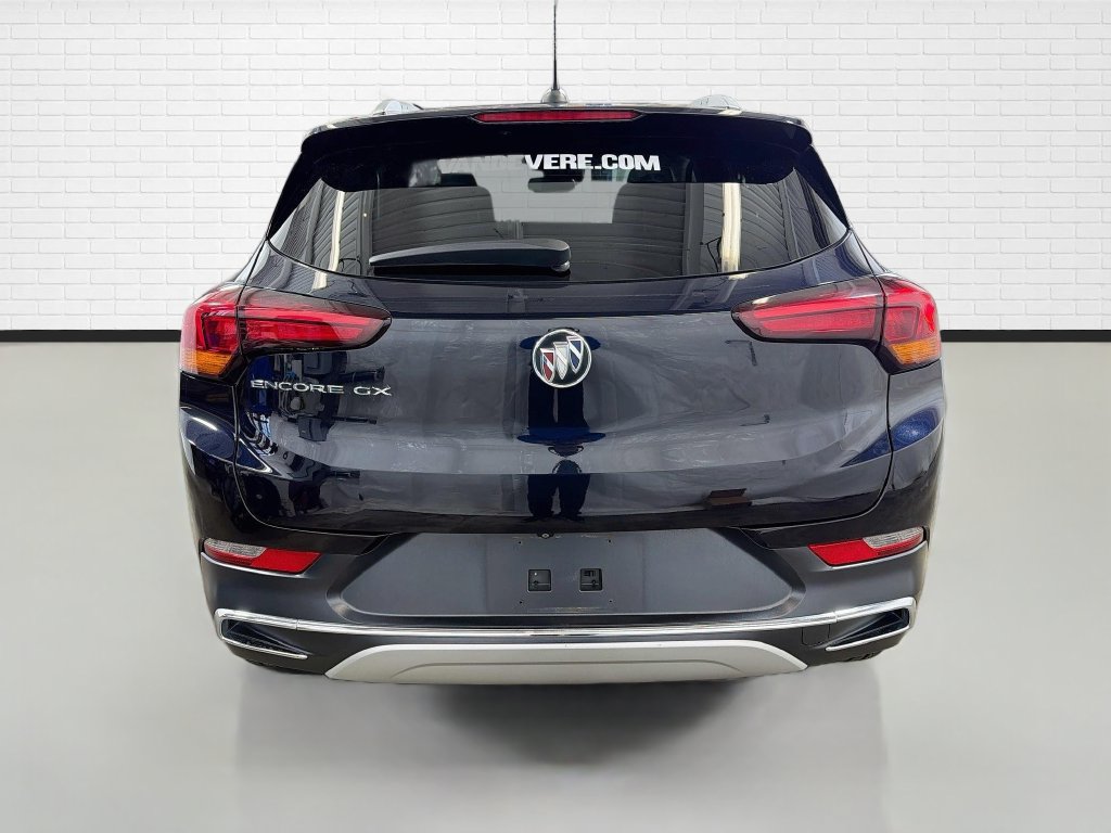 Used 2020 Buick Encore GX Essence w/ Experience Buick Package FWD image 8