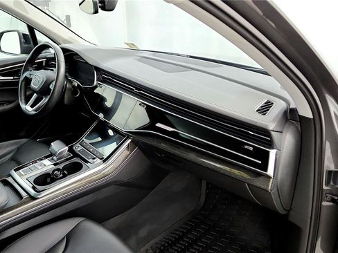 Used 2023 Audi Q7 3.0T Premium Plus image 24