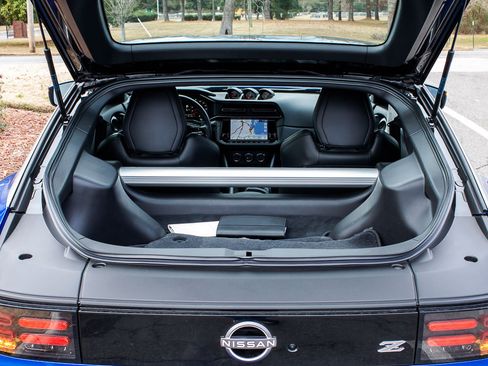 Used 2024 Nissan Z Performance w/ Floor Mat Package image 18