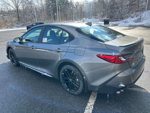 New 2026 Toyota Camry SE image 3