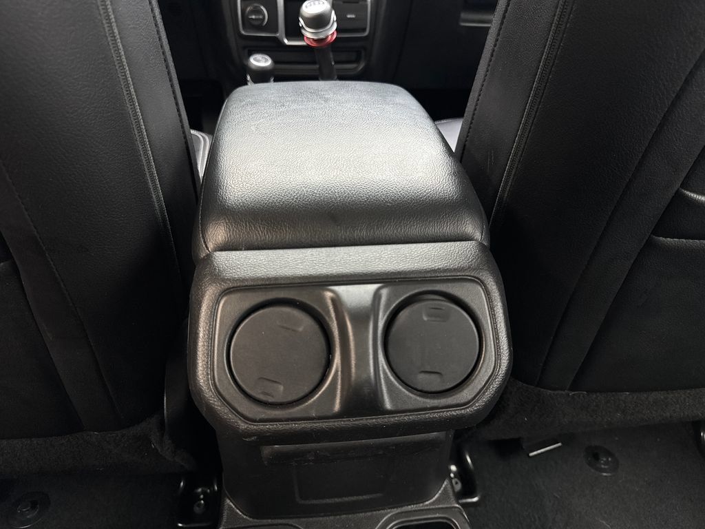 Used 2022 Jeep Wrangler Sport AWD/4WD image 65