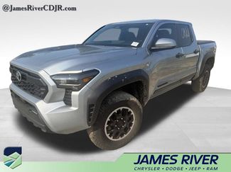 Used 2024 Toyota Tacoma TRD Off-Road AWD/4WD 360° Tour