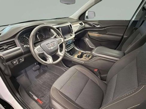 Used 2023 GMC Acadia SLE w/ Driver Convenience Package image 34