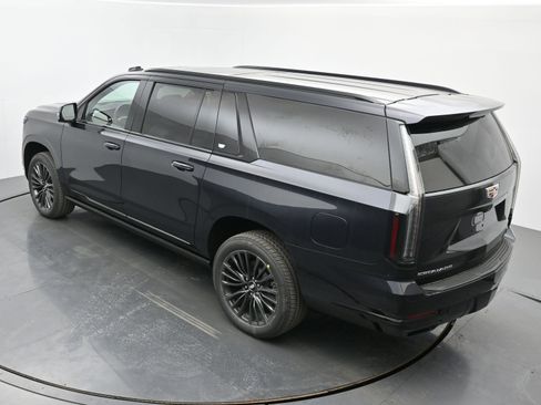 New 2026 Cadillac Escalade ESV Platinum Sport image 25