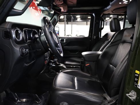 Used 2021 Jeep Wrangler Unlimited Rubicon w/ Trailer Tow Package image 17