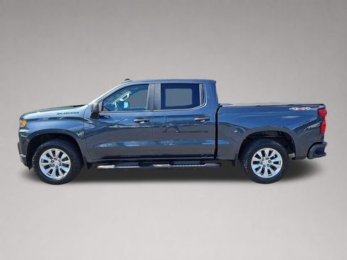 Used 2020 Chevrolet Silverado 1500 Custom w/ Custom Value Package AWD/4WD image 7