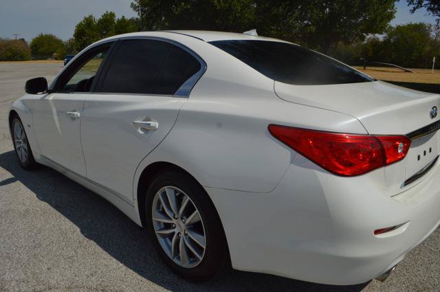 Used 2016 INFINITI Q50 3.0t Premium RWD image 5