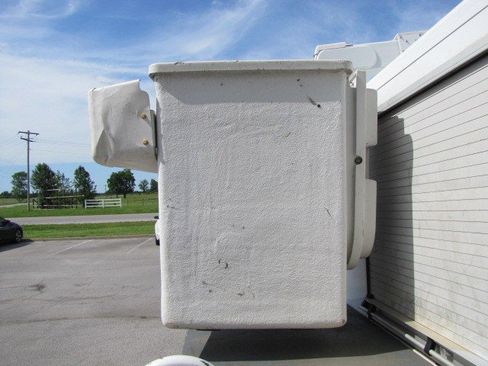 Used 2016 RAM 5500 Tradesman w/ Ambulance Prep Group image 19