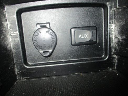Used 2008 Toyota Camry LE FWD image 35