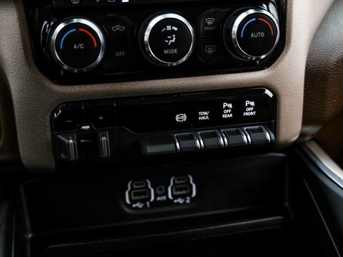 Used 2022 RAM 2500 Laramie AWD/4WD image 27