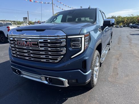 New 2025 GMC Sierra 1500 Denali w/ Technology Package image 10