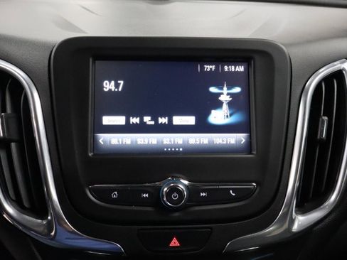 Used 2018 Chevrolet Equinox LT FWD image 15
