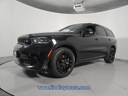 Used 2024 Dodge Durango GT RWD image 2