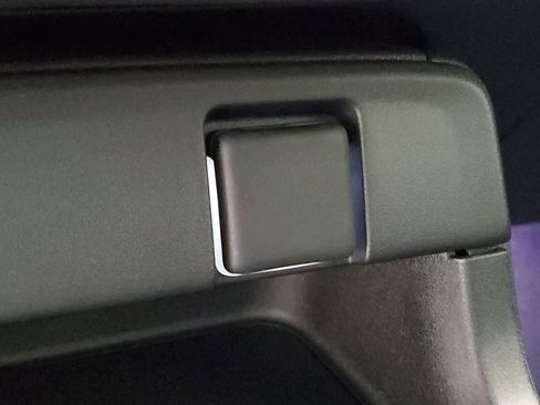 Certified 2025 Honda Prologue Elite image 34