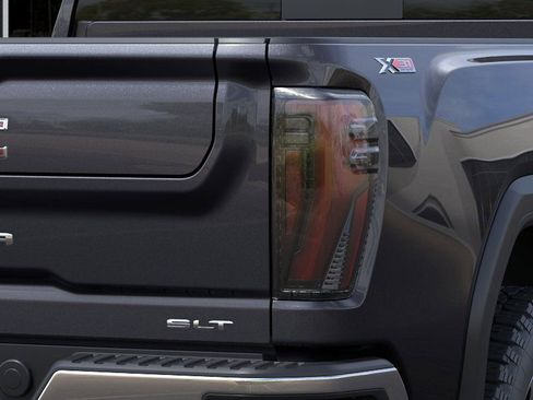 New 2025 GMC Sierra 2500 SLT w/ Texas SLT Premium Package image 11