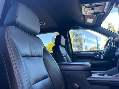 Used 2021 Chevrolet Tahoe RST RWD image 18