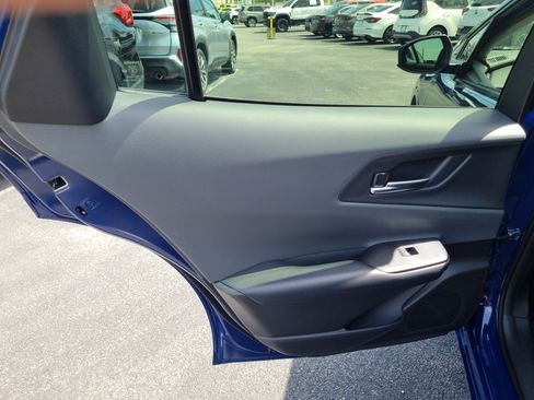 Used 2026 Toyota Prius XLE FWD image 10