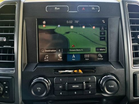 Used 2018 Ford F150 XLT w/ Equipment Group 302A Luxury AWD/4WD image 28