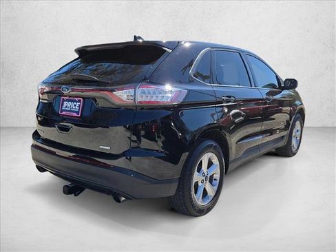 Used 2017 Ford Edge SE image 5